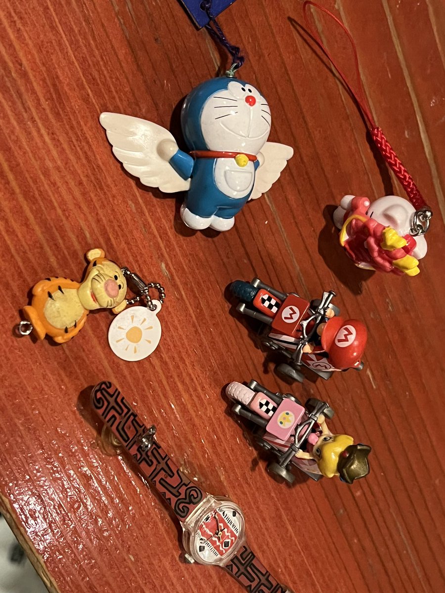 開店してまーす
なんかちっちゃいのもらいました
また飾り方を考えねば！