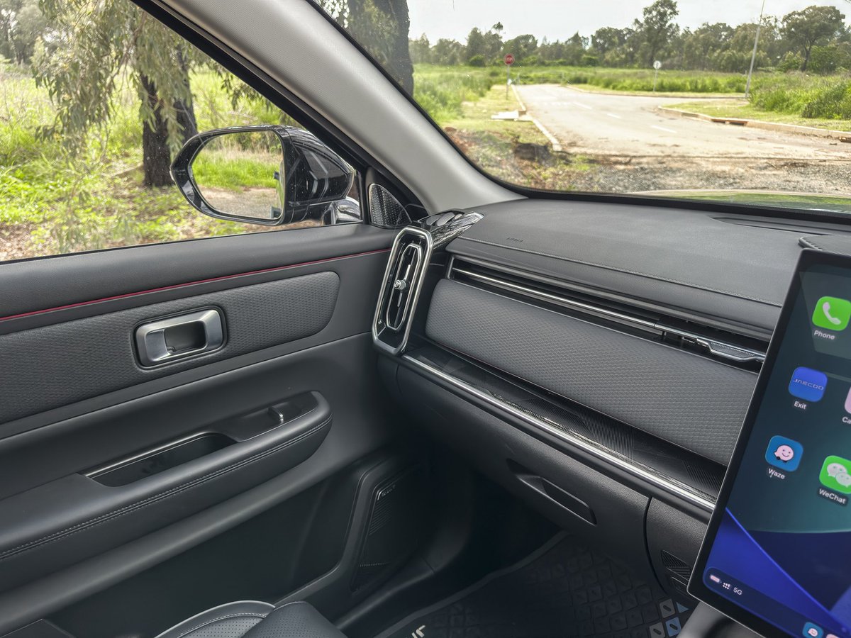 Khulekani on Wheels tweet media