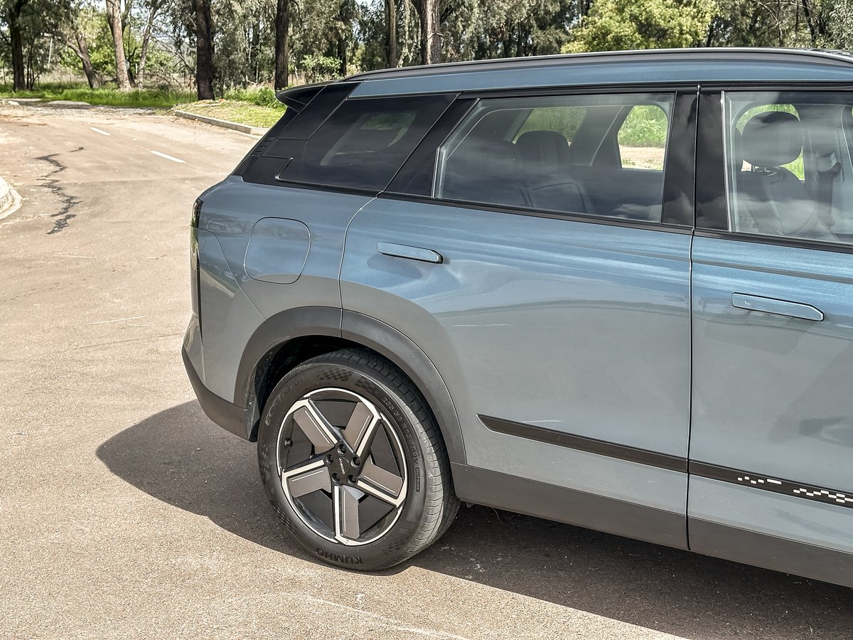 Khulekani on Wheels tweet media