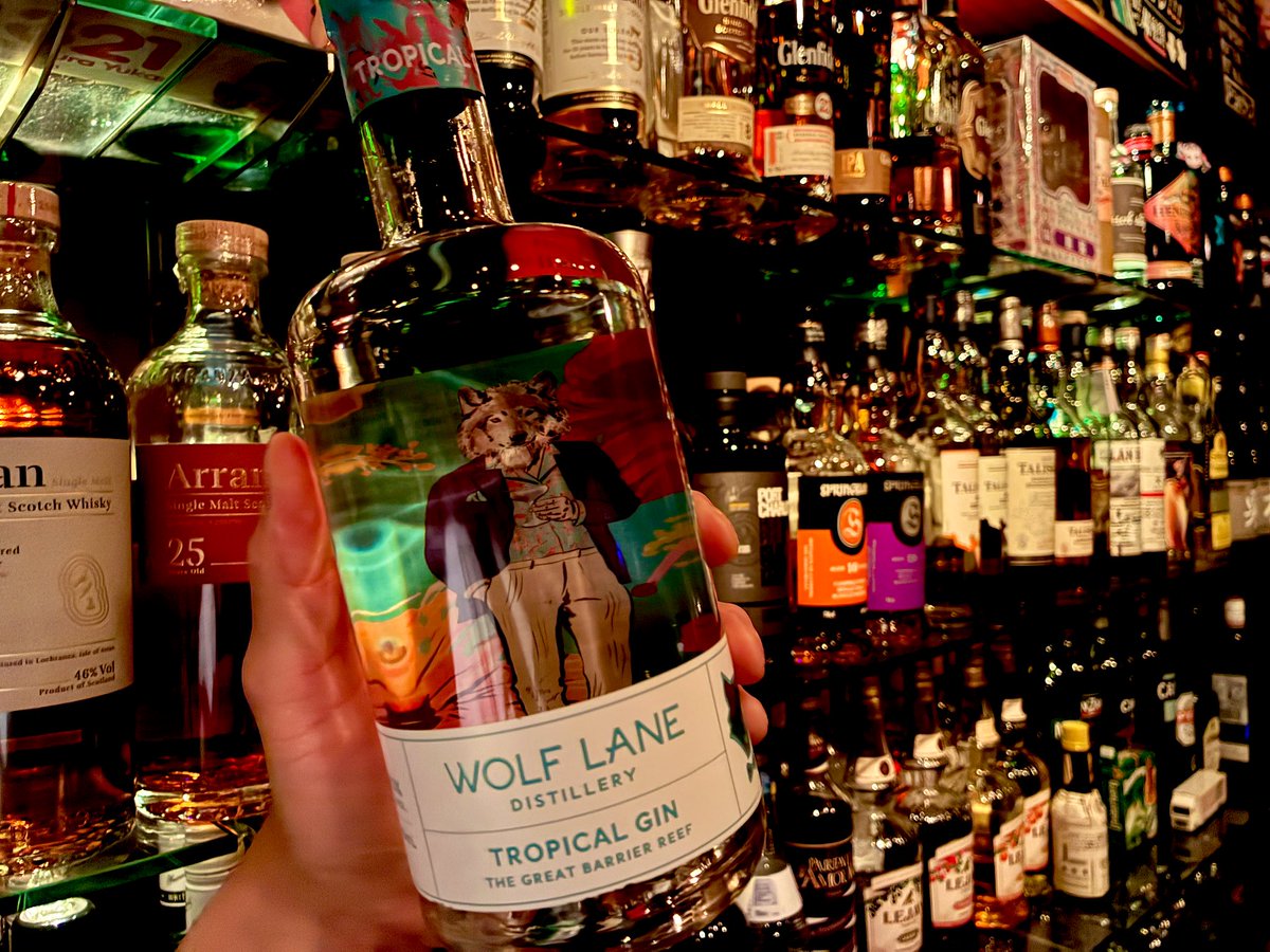 WOLF LANE TROPICAL GIN🇦🇺】¥1540- オーストラリアはケアンズにある