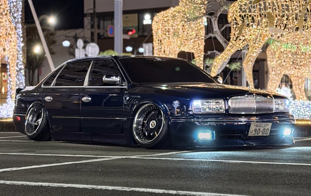 j_hg_9000's tweet photo. 日産　PRESIDENT https://t.co/jGIwoeyJii