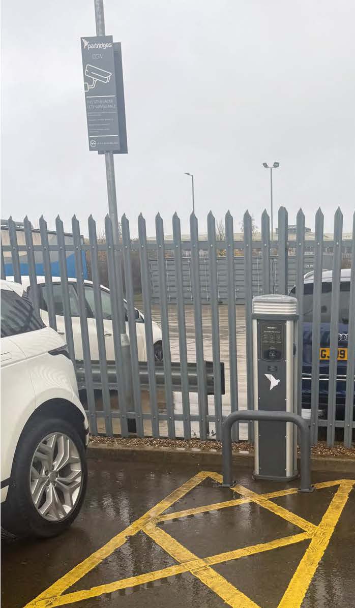 Blandfords tweet media