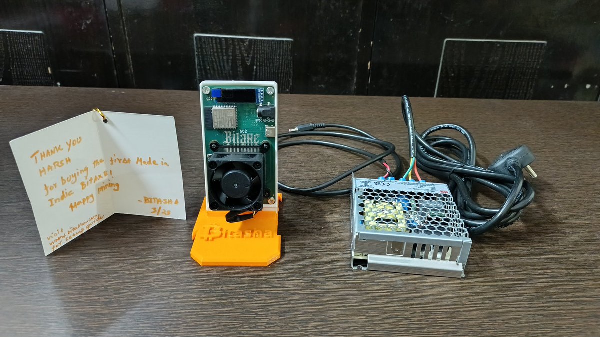 07Harshvardhan's tweet image. Bitaxe 602 ₿ ⛏️⏹️🪙🧡🤳🏽⚡

Thanks for @bitaxeindia 🫡, @bala_1116 ji 🙏🏽, One &amp;amp; only @RunwithBitcoin Bhai 🤗

#Bitasha #Bitaxe #Bitaxe602 #Bitcoin #SoloBlockMiner #Timechain🔗