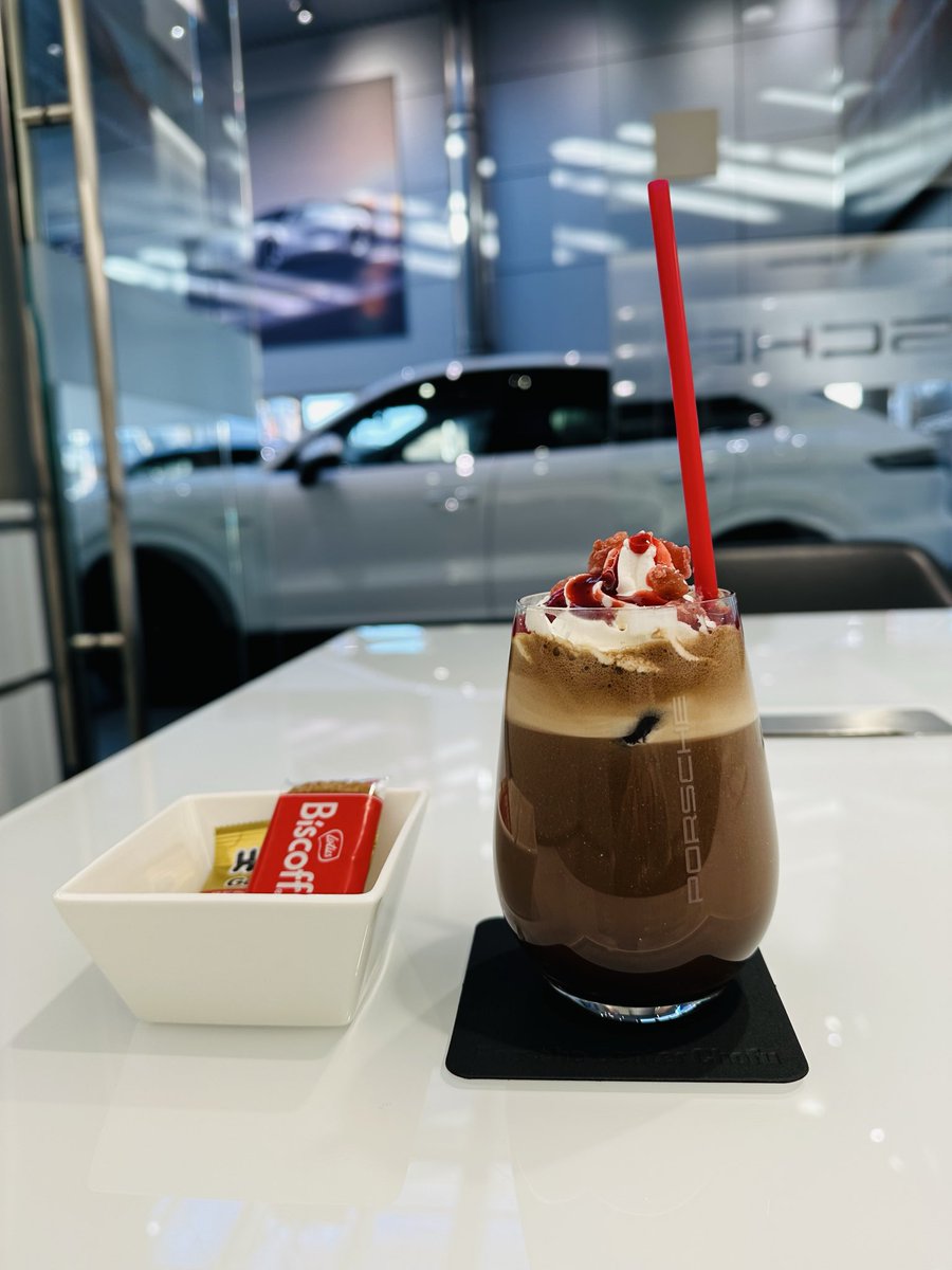 慣らし運転が終了したので、PCにドリンク飲みに行って来ました
#SpyderRS #試行走行終了
#今月の限定ストロベリーモカ