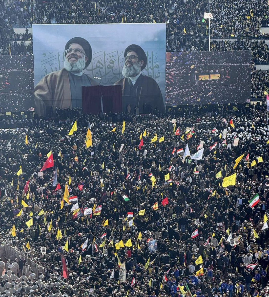 إنّك تكون #شيعي فهيدي نعمة ربّانية
وكل العالم عليك فهيدا دليل انك الأقوى 👌