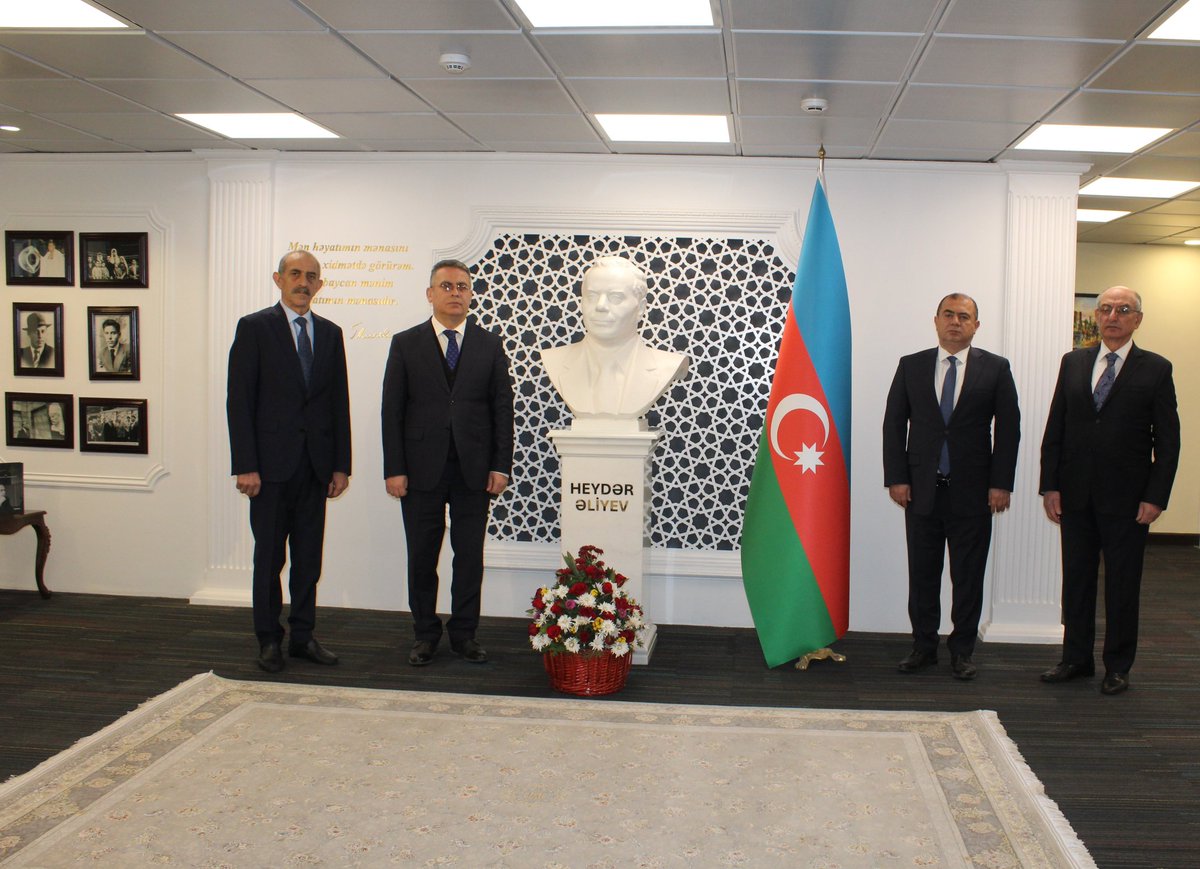 AzEmbAfgh's tweet image. Ümummilli Lider Heydər Əliyevin əziz xatirəsi Kabildə dərin ehtiramla yad edildi.
The memory of National Leader Heydar Aliyev was commemorated with deep respect in Kabul.