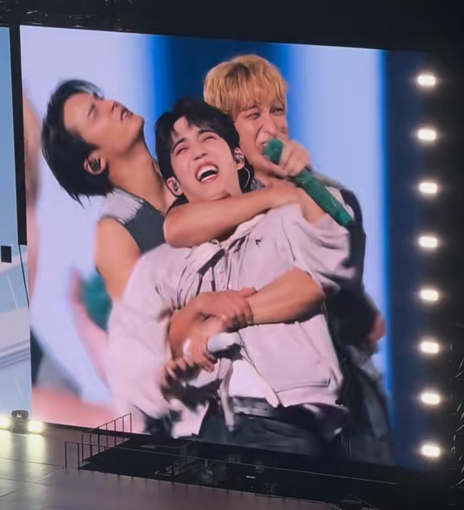 scoups, dokyeom, mingyu 🫂