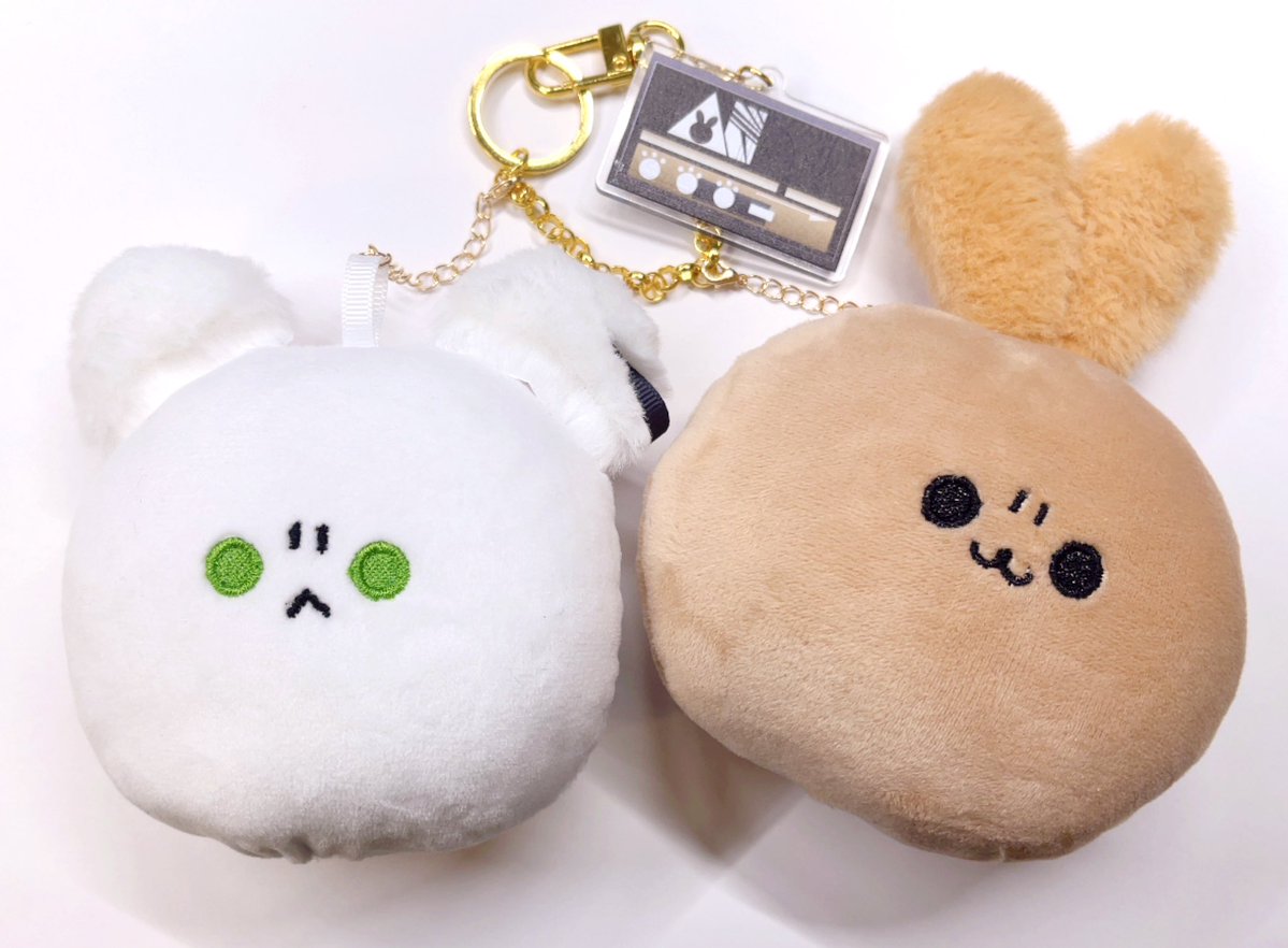 ぬいぐるみ kiyo ぬいぐるみにつけるアクキーです！ バッグチャームと合わせてます⸜🙌🏻⸝‍