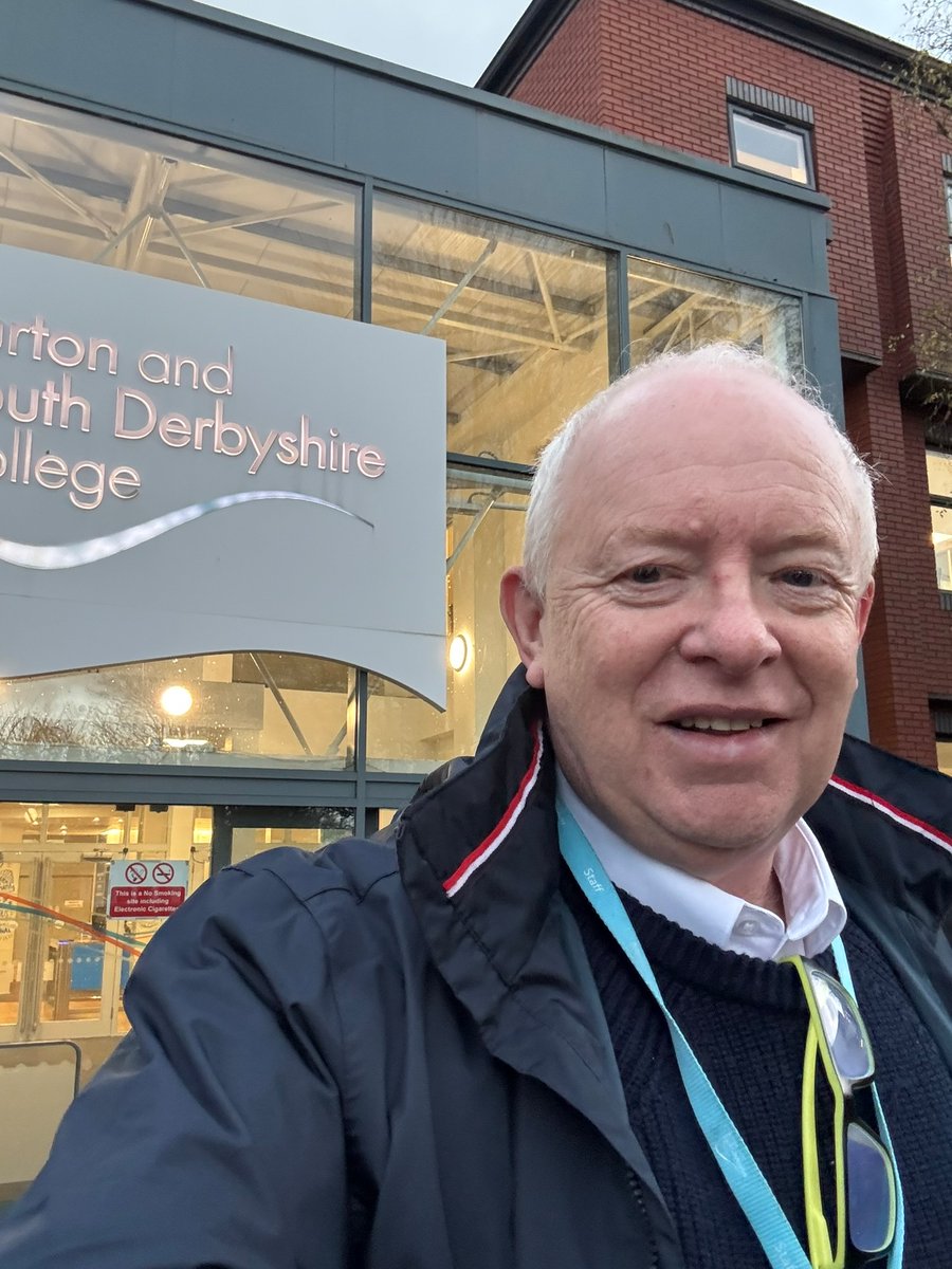 Mark_Northall's tweet image. Create a “Who Do You Recommend?” Post
Support your network *and* boost visibility.
#GiveFirst #LinkedInCommunity #SupportLocal