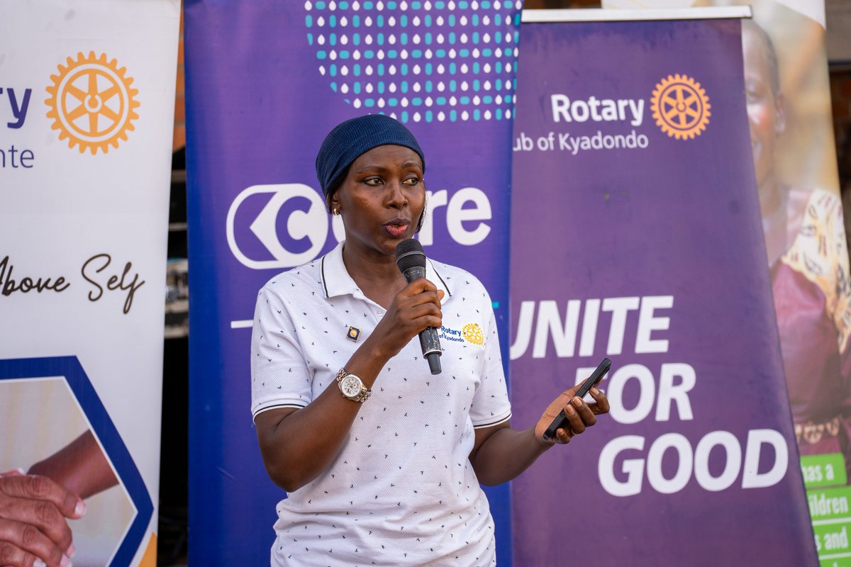 TheBashGlobal's tweet photo. District Governor, @GKitakule, @rotaryd9213 praised the unified effort under this year’s Rotary theme #UniteforGood

“Rotary is here to make a difference, &amp; we are grateful to all partners who continue to
align with our mission in disease prevention &amp; maternal health,” he said. https://t.co/qxFf02QT4j