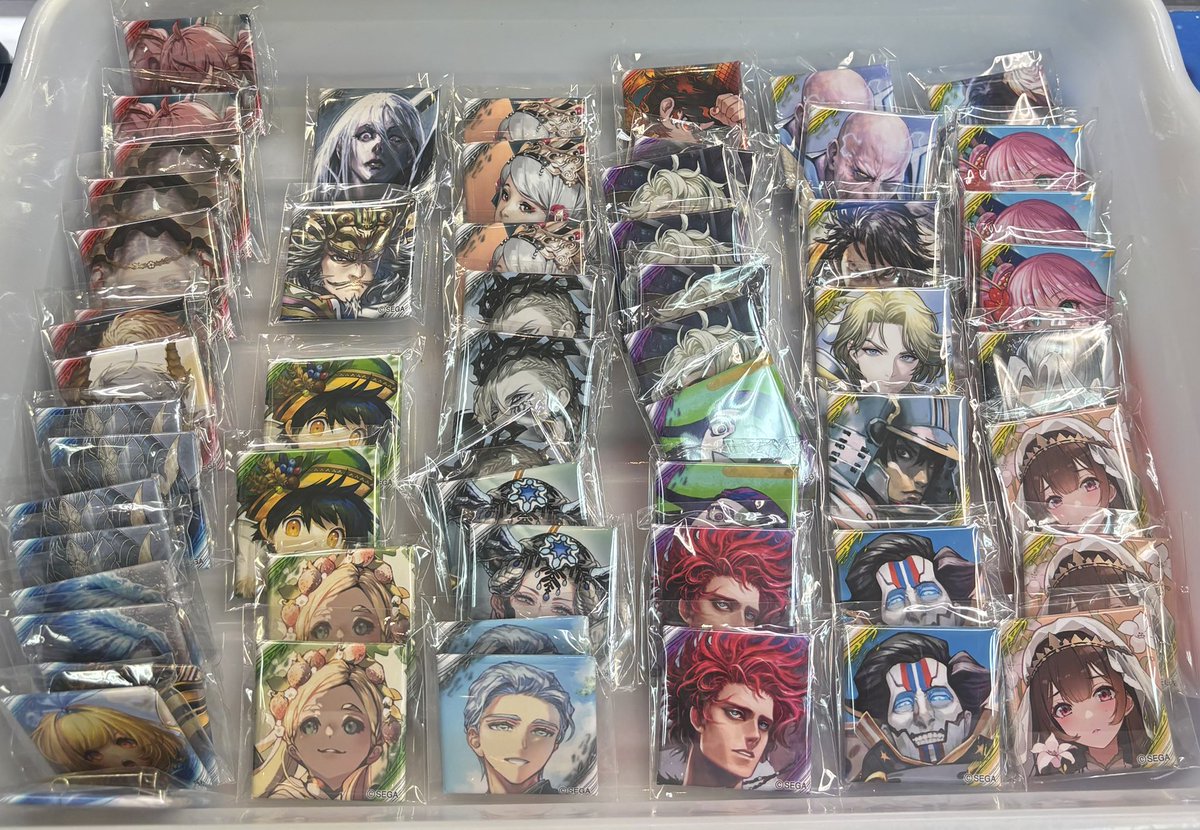 英傑大戦 通販の缶バッジコーナー大量補充しましたヾ(´∀｀○)ﾉ