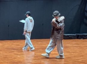 “BTS are going to disband”
“BTS hate each other now”
“BTS definitely despise each other”
“BTS comeback is going to be cancelled”

BLAH BLAH BLAH SIKE LMAO