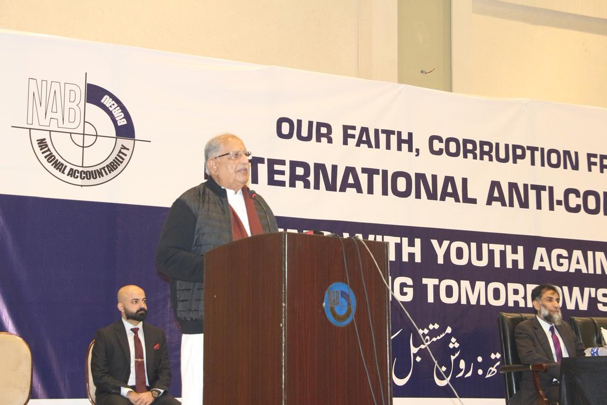 Minister Riaz Hussain Pirzada attended as Chief Guest the seminar titled "Uniting with Youth against Corruption: Shaping tomorrow's integrity" held by National Accountability Bureau at Multan on the World's Anti Corruption Day: 9 December.
#NAB
#unitedagainstcorruption 
#UNODC