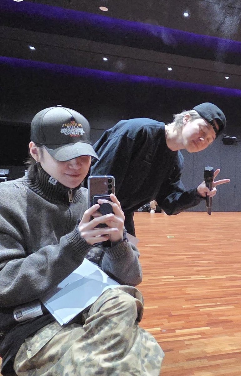 HaepiPurple's tweet photo. YOOOOOOooooooongi  😭💜

#BTS #SUGA #MinYoongi #BTSArmy https://t.co/0Yj1nL9DD4