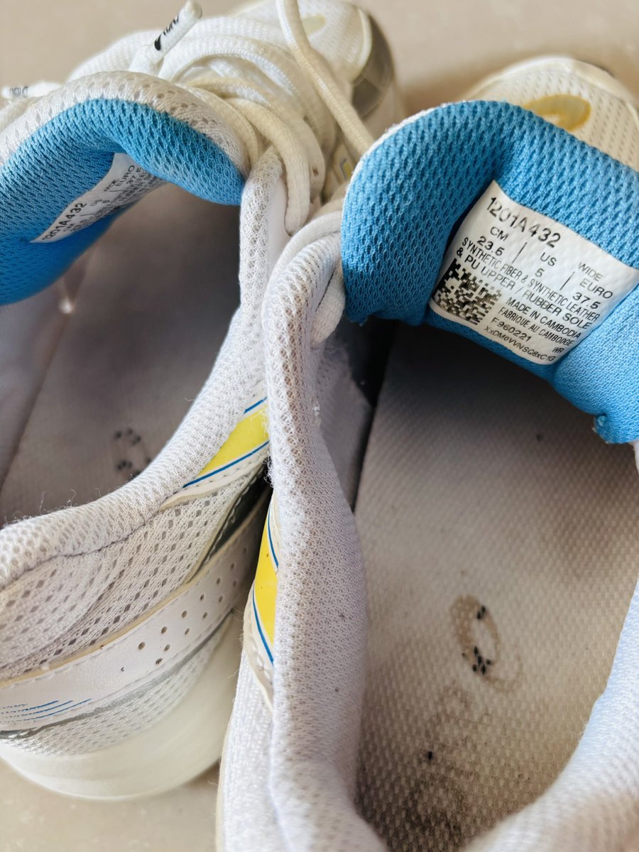 choixbb's tweet photo. ส่งต่อ รองเท้ามือสองของแท้ 
#รองเท้าASICS แท้
🔥 199 ฿ ส่งฟรี 🔥
ไม่มีกล่อง ของเดิมไม่ปะไม่เย็บ
size ( 37.5 /ยาว23.5 )

🚗 :  DM📥❤️ ส่งวันนี้เลย

#ส่งต่อรองเท้า #รองเท้ามือสองของแท้ #รองเท้ามือสอง  #ส่งต่อรองเท้ามือสอง #ส่งต่อเสื้อผ้า #รองเท้าผ้าใบมือสองของแท้ #รองเท้ามือ2 https://t.co/bxLW7SEHo6