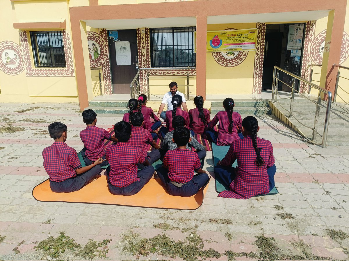 Aam kanakpar madi Niramaya day, yoga, meditation, Health talk... <a href="/CDHO_Dwarka/">CDHO Devbhumi Dwarka</a> <a href="/TusharSavaliya4/">Tushar Savaliya</a>