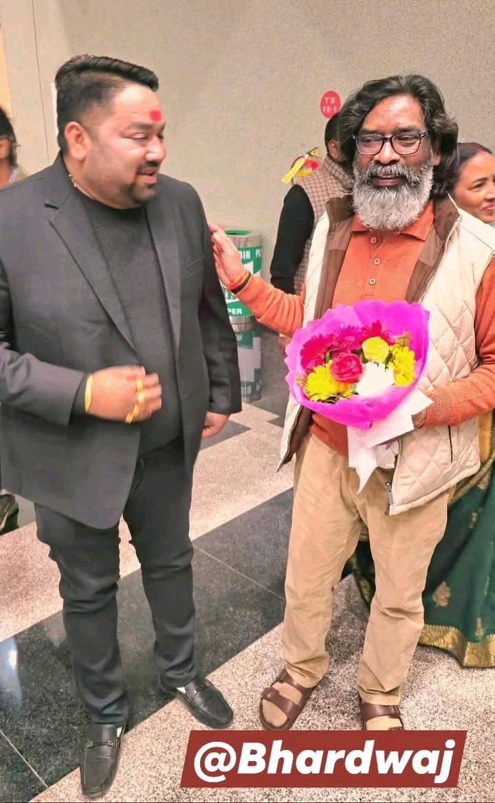 जल संसाधन विभाग के मंत्री एवं मधेपुर के विधायक हाफिजुल हसन के संरक्षण से एक गुंडे को बचाने का प्रयास किया जा रहा है।