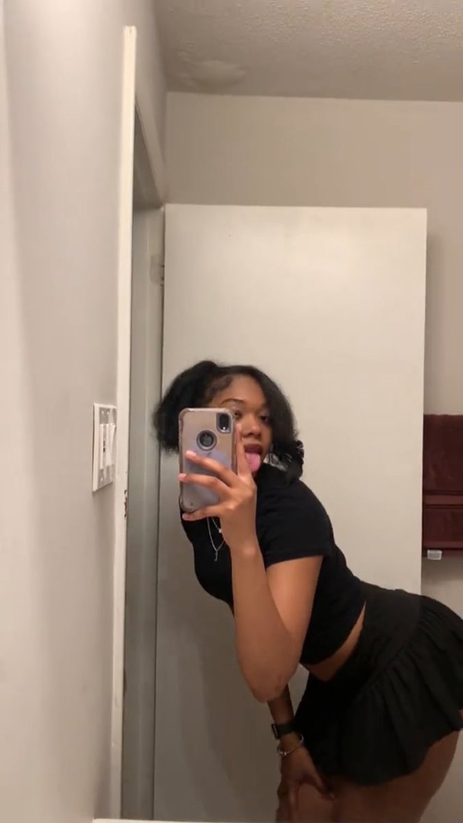 helovedink's tweet photo. indinkwetrust🖤. https://t.co/Azc3Yqbudu