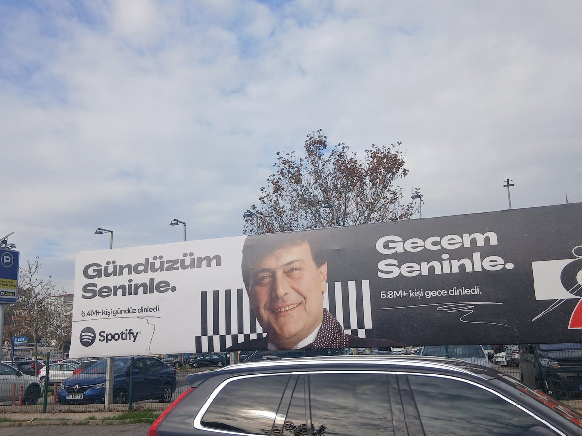 Gördüğüm en güzel afiş...