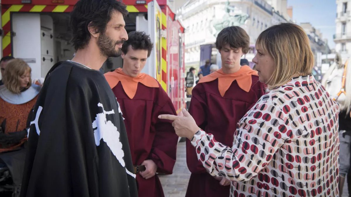 #Audiences / #France3

Leader hier soir avec la fiction « Meurtres à Orléans » qui rassemble :

📍près de 2,9 millions de téléspectateurs 

Avec #michelebernier #davidkammenos

▶️Dispo sur France.tv