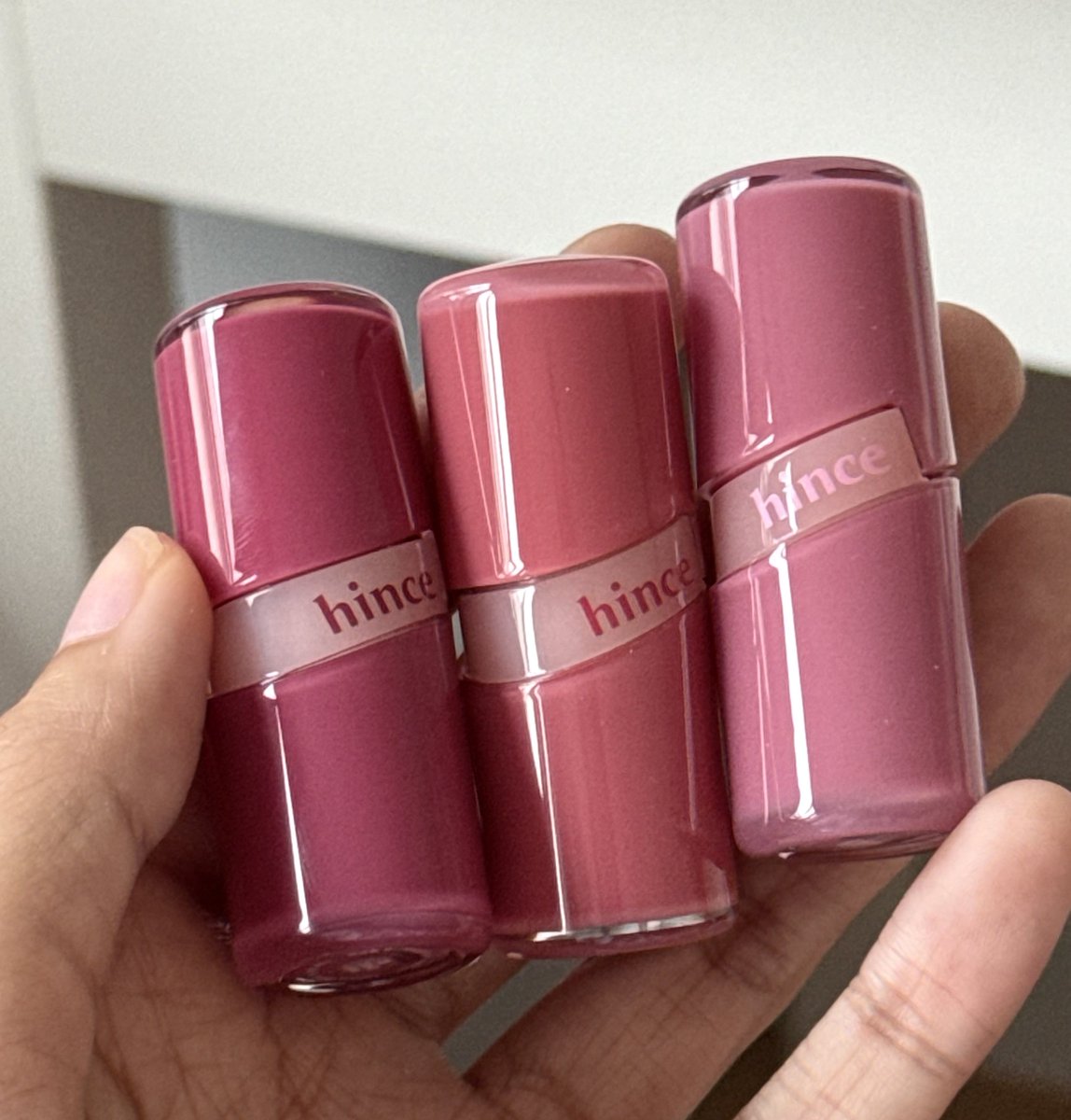 itfeelstory's tweet image. ลิปอ้วน hince 1 แถม 1 💘
ลิปอ้วน hince 1 แถม 1 💘
ลิปอ้วน hince 1 แถม 1 💘
ลิปอ้วน hince 1 แถม 1 !!!💘

ตกแท่งละ 200 บาทเอง สีใหม่ก็กดได้นะ รุ่นนี้สีสวย นัว ทาแล้วปากฉ่ำมาก ทิ้งสเตนด้วย สวยจริงๆๆๆ รีบไปกดยังเหลือทุกสีเลย ลิปไอดอลที่จริงใจ