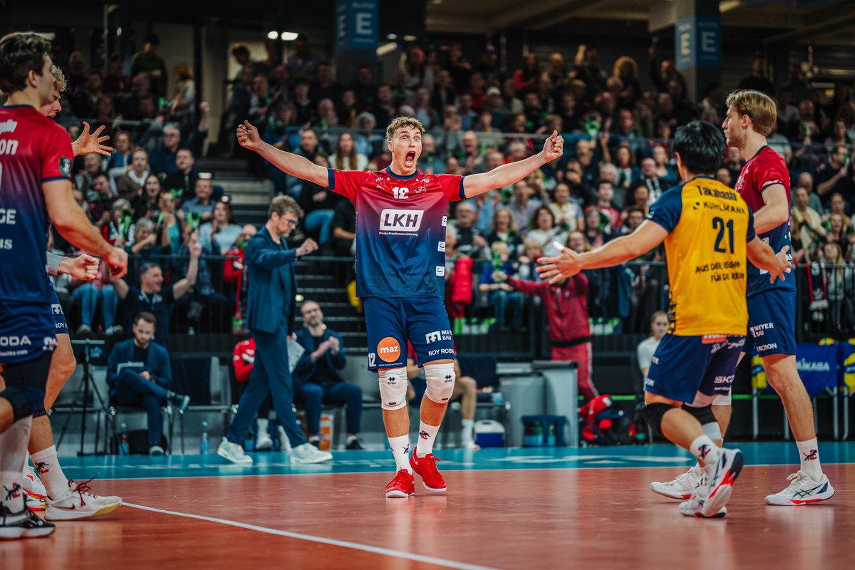 Santeri Välimaa ja Fedor Ivanov olivat lentopallon miesten Mestarien liigan avauskierroksen suurimmat suomalaisnimet. Molemmat passarit debytoivat voitokkaasti saksalaisjoukkueidensa paidassa joukkueen peliä pyörittäen.

Lue Europelien suomalaissotteista:

lentopallo.fi/uutiset/valima…