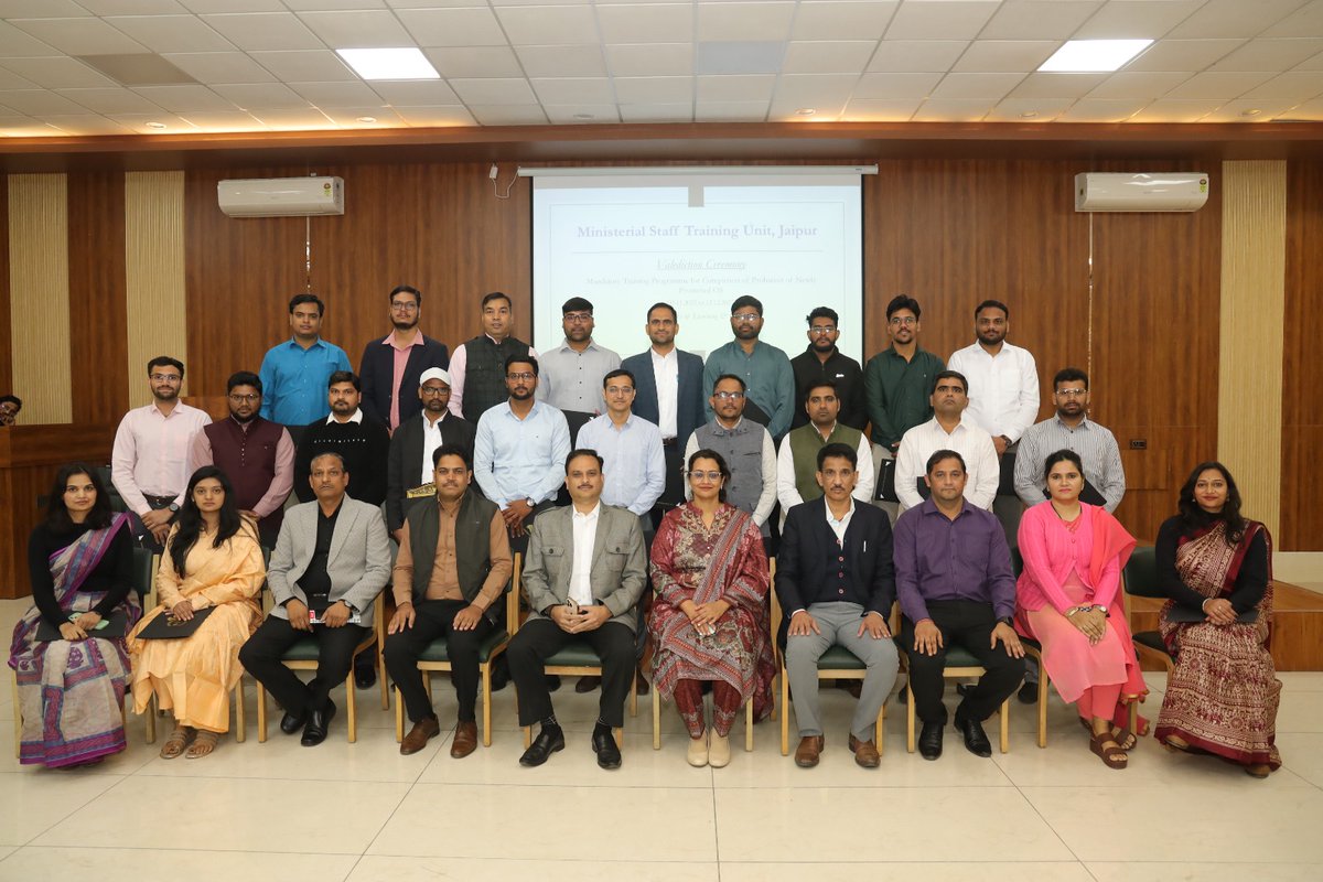 IncomeTaxRaj's tweet image. A valediction ceremony to mark the culmination of the six-week mandatory training programme for newly promoted Office Superintendents (Batch–2025) was held at Aaykar Hall, NCRB Jaipur. The occasion was graced by Shri Shailendra Sharma, CIT (Admn. &amp;amp; TPS), who presided as the Chief…