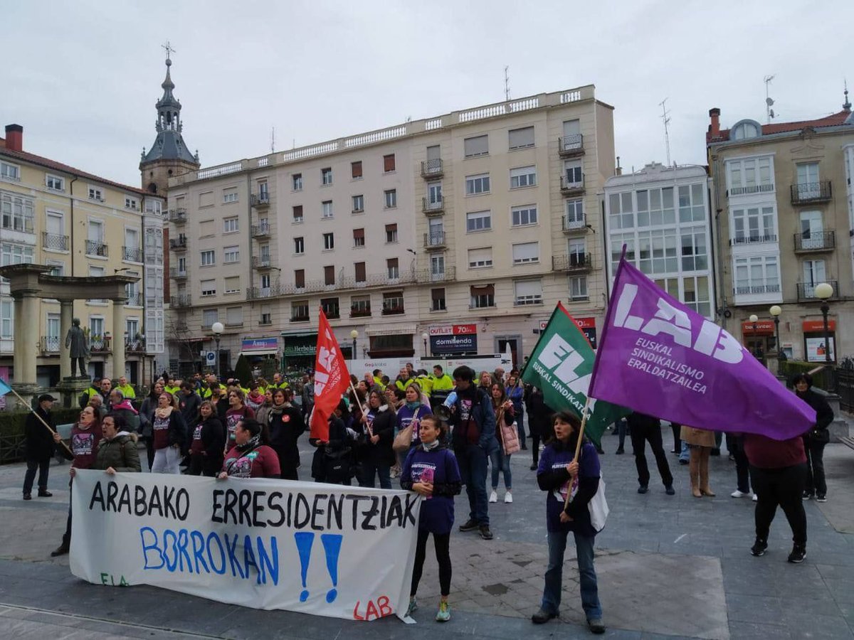 📣 LAB sindikatuak Arabako adinduen egoitzetako hitzarmenaren inguruan jasotako proposamenaren aurrean, delegatu asanblada deitu du

➡️ 60 greba egun ostean, sindikatuak balorazio egoki bat egin behar du, patronalak igorri duen proposamenaren inguruan

🔗 labur.eus/hvmgvqe0
