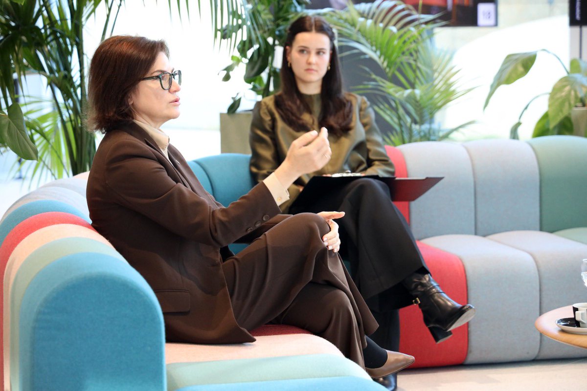 VenediktovaIV's tweet image. Had the pleasure of joining the Breakfast Meeting of the student association #SPF at @HSGStGallen. In a friendly atmosphere, we discussed Ukraine’s resilience, daily life during the war, and reconstruction. Thanks to the President of #SPF Kyra Dauwalder and all participants!