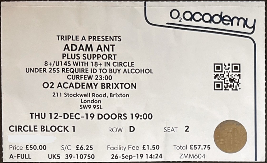 Spegazzinii's tweet photo. #OTD @adamaofficial #adamant #friendorfoe @NewWaveAndPunk
2019 - Adam Ant at the Brixton Academy London playing Friend or Foe and other favourites. https://t.co/IN1dPyEkaO