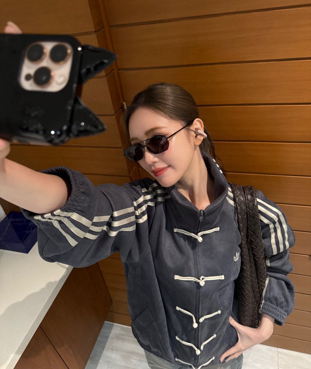 Done for today🫶🏻
ขอบคุณที่มาหานะะ 

Shokz In Pink With JANEEYEH
#ShokzInPinkWithJANEEYEH