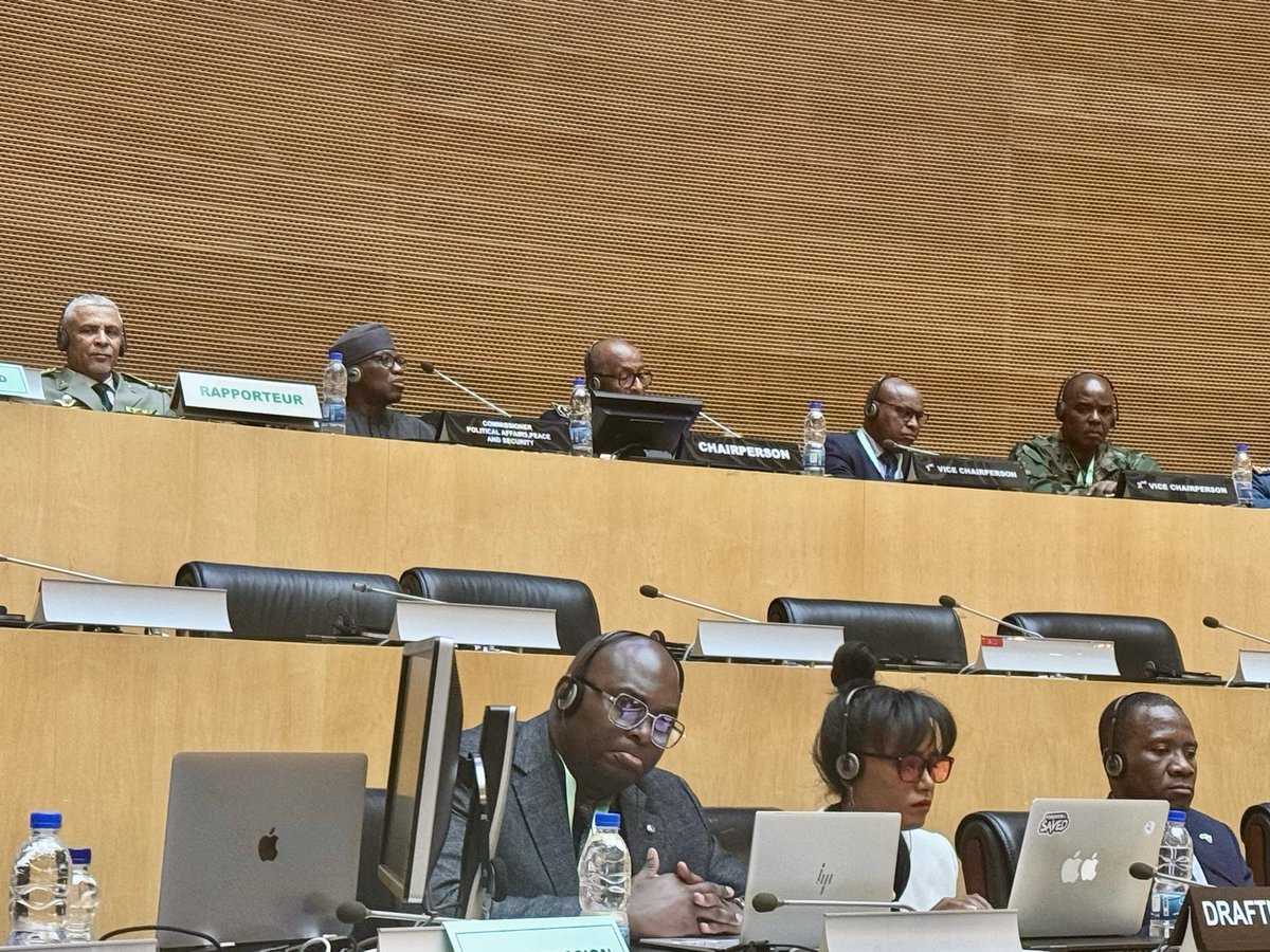 AmbalgAddis's tweet photo. #Algeria, represented by @mdnGovDz took part to 17th #STCDSS Ministerial Meeting & 20th #ACDS Heads of Safety & Security Meeting. Fruitful exchanges on means & ways to implement APSA Pilars & @_AfricanUnion peace & security decisions #الجزائر https://t.co/BQuL8L4BAe