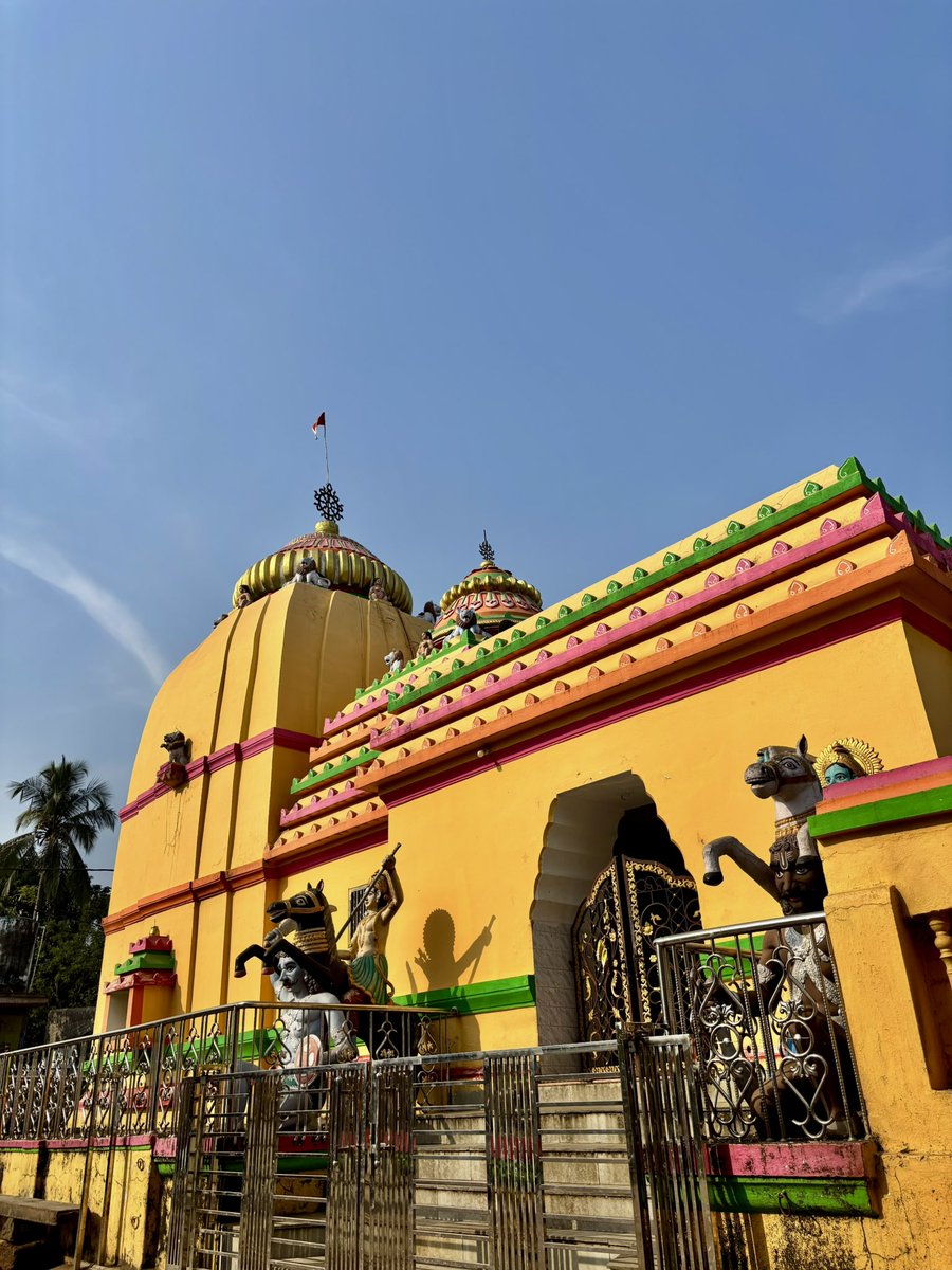 OdishaBulabuli's tweet photo. ଶ୍ରୀଜଗନ୍ନାଥ ମନ୍ଦିର, ଅନ୍ଧାରୁଆ, ଭୁବନେଶ୍ୱର 

#JayJagannath #JagannathTemple #OdishaBulabuli https://t.co/d13aojUmcq