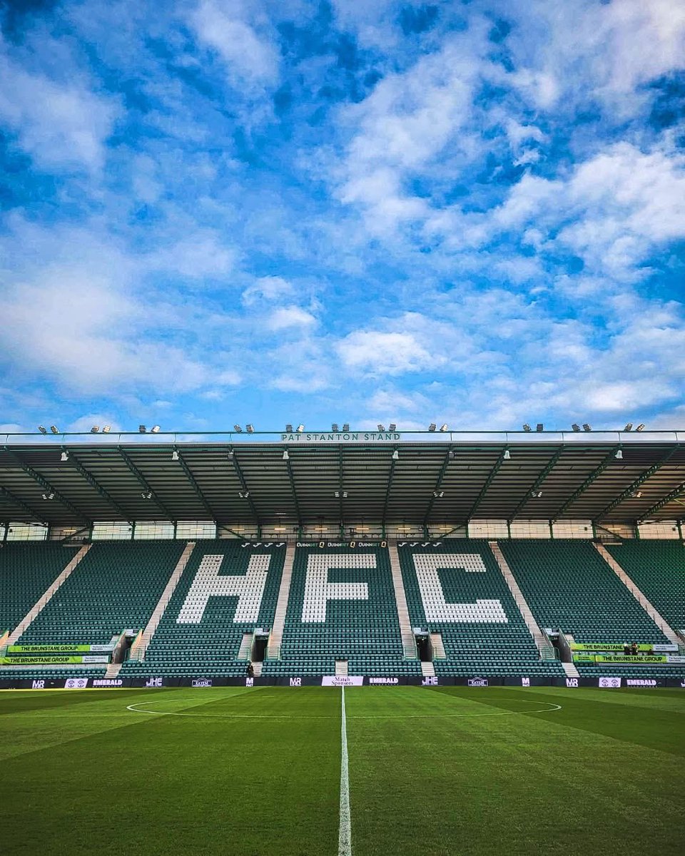 leithumgb's tweet photo. Love for home 💚

Hit like! 

#GGTTH #Hibs https://t.co/CbTibAhT3c
