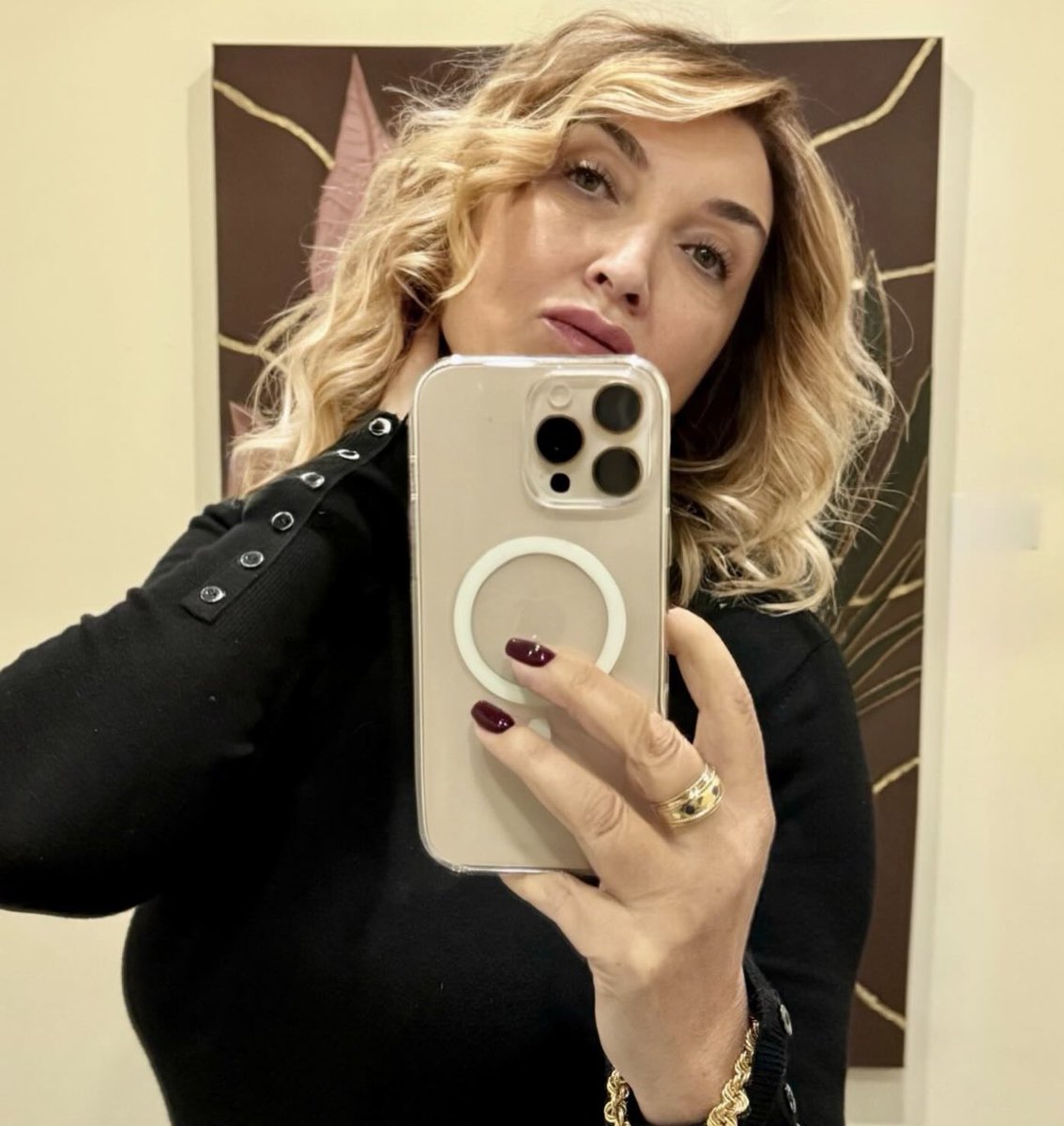 JustAnto tweet media