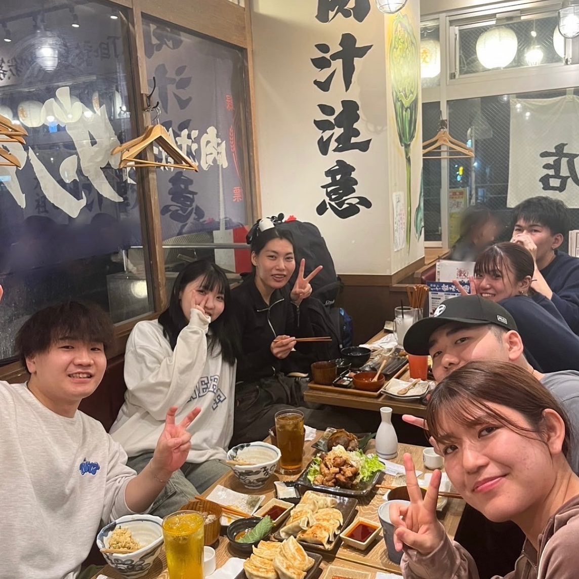 クリスタリア tweet media