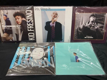 diskunion_SCMS's tweet photo. いよいよ明日開催！
■12/13(土) 日本語ラップ USED レコード セール

KID FRESINO関連や、FLA$HBACKSによるアルバム、5LACK関連やPUNPEE作品、C.O.S.Aの人気作やKANDYTOWN作品(未開封！)など日本語ラップ USED レコードを120枚ほどまとめて放出！
https://t.co/e3xdjKTO0D https://t.co/6zled1WaM8