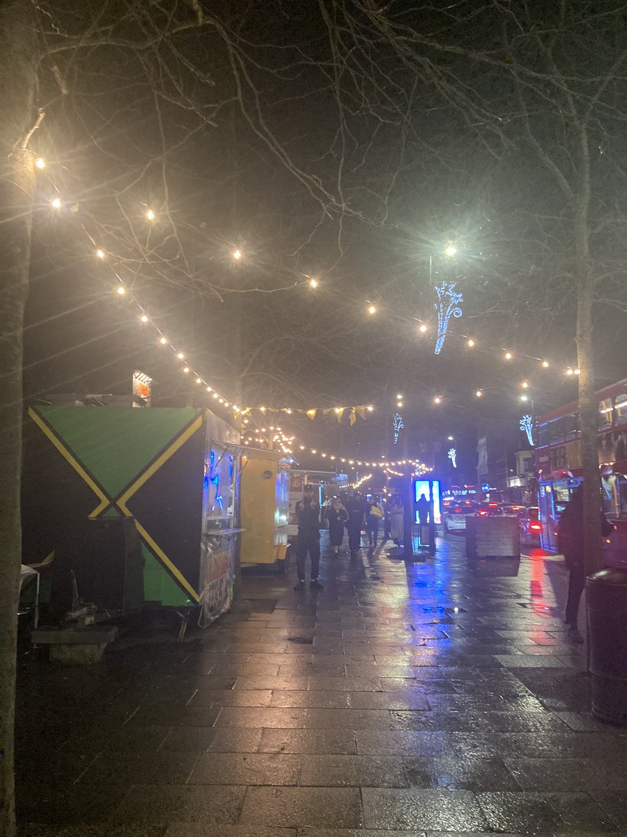 Join us on Saturday 13 December from 2–4pm for a special Christmas performance featuring the incredible saxophonist Carlton Headley. 🎷💫

Don't miss a chance to hear seasonal classics and enjoy delicious street food from around the world - 
📍 Cricklewood Market Place
⏰ 2–4pm