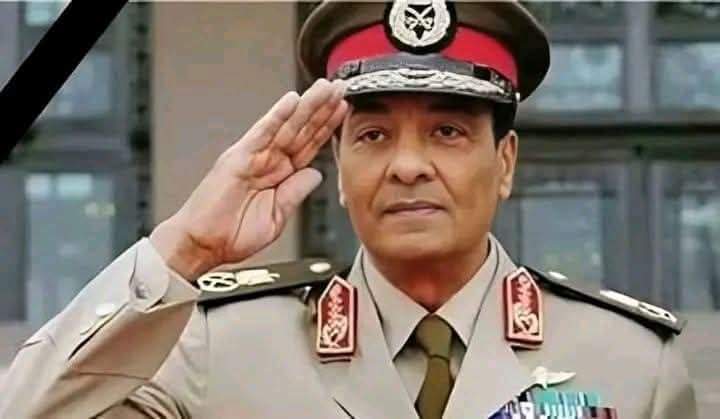 8Krcn19BG99yyL's tweet photo. القاهرة فى أبريل 2011
 المشير محمد حسين طنطاوى بيستقبل مكالمة تليفونية من وزير الدفاع الامريكى بيعرض عليه تدخل قوات من جيش الكيان لسيناء لمساعدة الجيش المصرى فى تأمينها وكان رد المشير طنطاوى (اهلا بيهم بس مايزعلوش من اللى حيحصل )
فرد وزير الدفاع الامريكى وقال (ايه اللى حيحصل ده https://t.co/NMnUwvvzcP