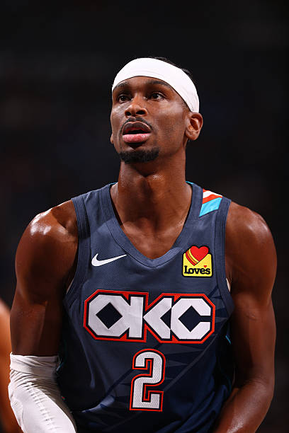 « C’est comme ça que j’ai été élevé. J’ai jamais eu ce tempérament-là. Jamais. Je ne me suis jamais dit que j’étais meilleur que quelqu’un juste parce que je mets la balle dans le panier. Je ne pense pas que ça me donne le droit d’être arrogant ou de croire que je suis au-dessus