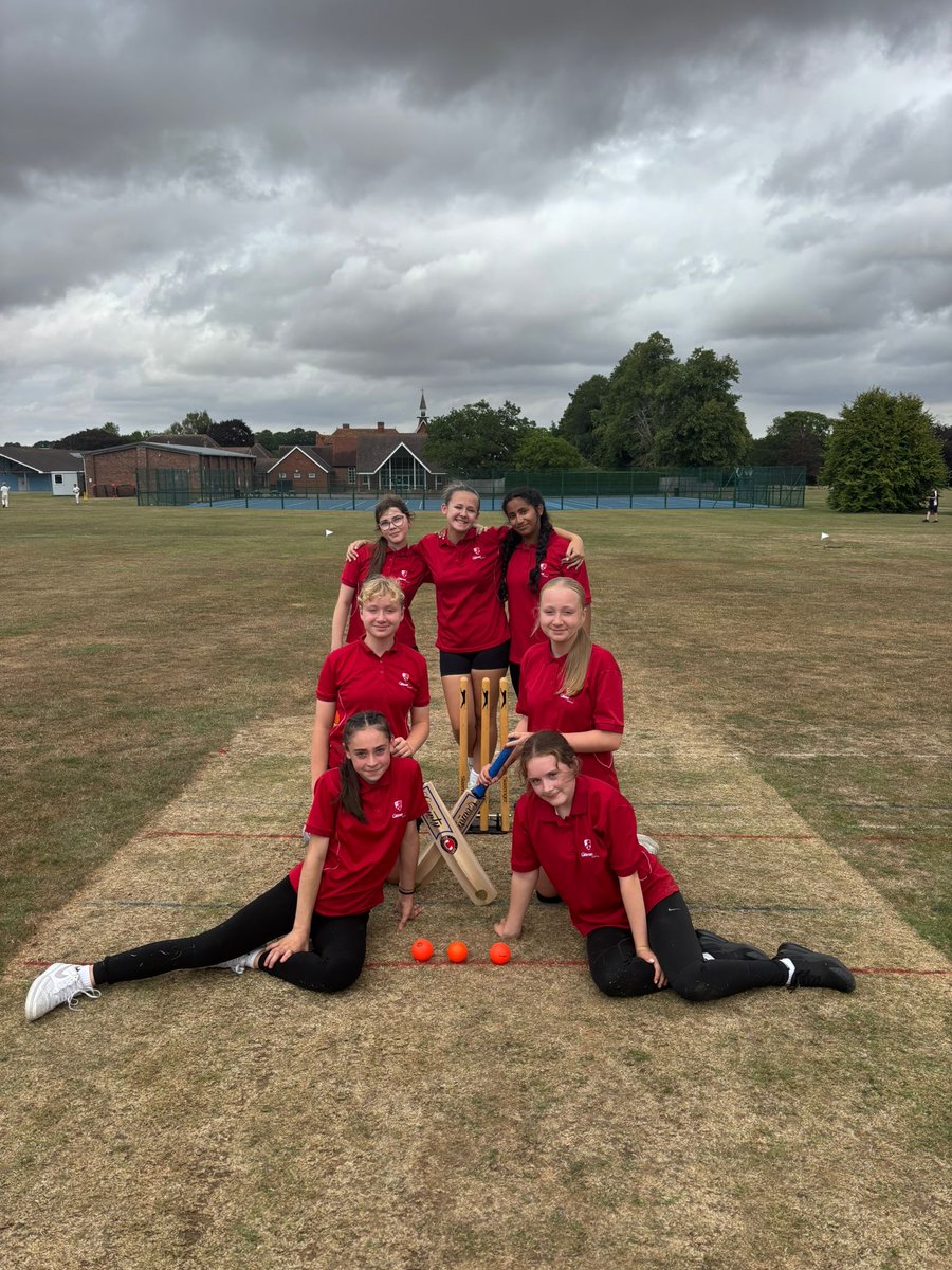 SteelbacksF's tweet image. Christmas Countdown 10/12 🎄

Our Girls Leagues have been a huge success in 2025!

#⃣ 450 girls took part in competitive matches 👊

#⃣ 404 fixtures played in U11 and U13 Softball leagues and U12, U14 and U16 hardball leagues. 🏏

Find out more 👉 bethany.dickens@nccc.co.uk 📩