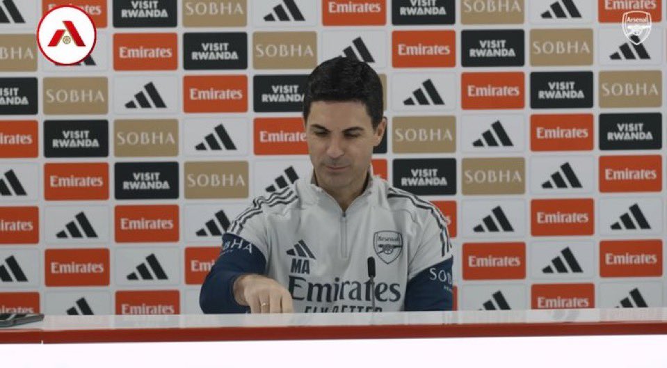 Ali7amer's tweet image. ارتيتا عن ساليبا:

علينا أن ننتظر ونرى.

ارتيتا عن رايس: 

دعونا ننتظر ونرى

ارتيتا عن تيمبر:

تلقى ضربة سنحدد جاهزيته اليوم

ارتيتا عن تروسارد:

أمر آخر يتعلق بأيام! يبدو الأمر ممل ولكنه الواقع، لذلك لا نعرف.

طيب ما فائدة وجودك بالمؤتمر الصحفي ، ماذا استفدنا من هذه الخريط!!!!!