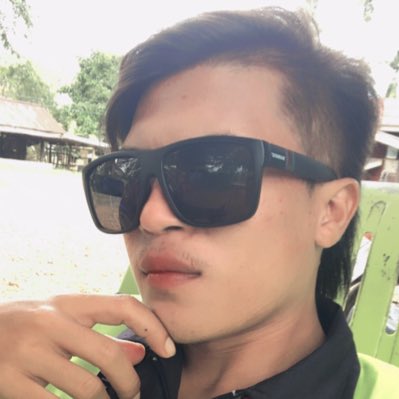 Aphiwit tweet media