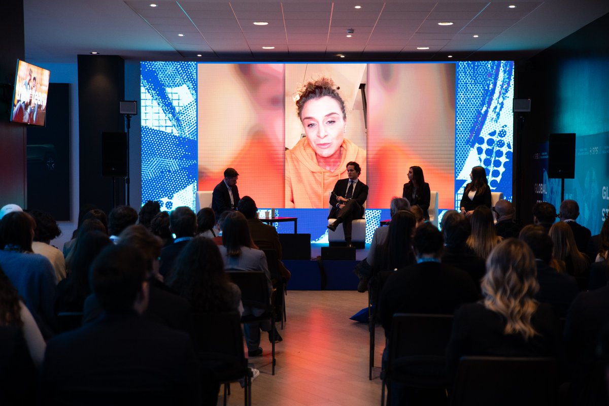 SF_Summit's tweet photo. 🎙️ #SFS25 Highlights — Global Stage @Sms_Ita  
📌 Panel Title: Women in sport tell their story on #TikTok

Speakers:
• @KikeLevy — @NJFsportsmedia 
• M. T. Squillaci — @milanocortina26  
• @MichelaMoioli 
• @ILimelli4090 
• @cristianagire 
Moderator: @Sato80 — @TikTok_it https://t.co/qxguc34qHM
