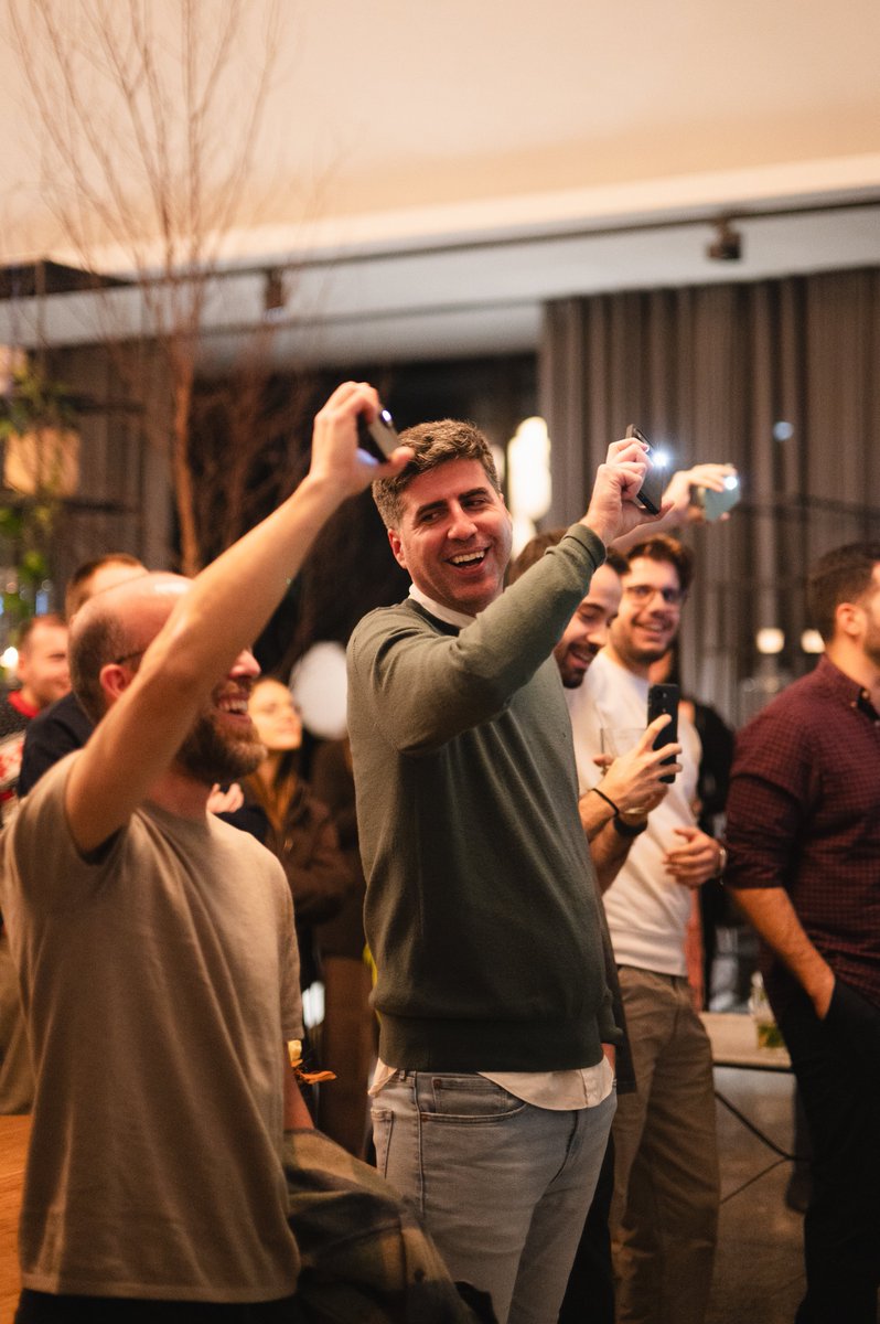 upholdtalent's tweet image. If you think our code is clean, you should see our celebration skills. Spoiler: absolute chaos 🥳🥳🥳

#Uphold #UpholdTalent