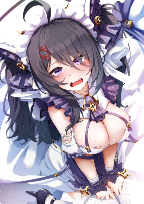 チェシャー衣装を着るZ11
#アズールレーン 