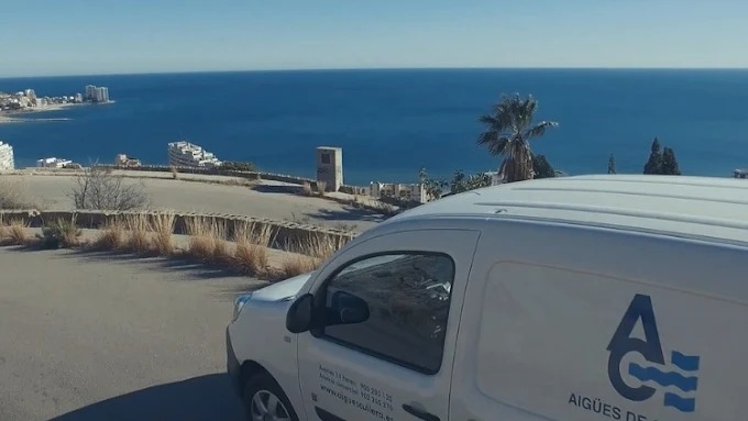 AiguesCullera's tweet photo. 💧 En Aigües de Cullera cuidamos el agua desde el origen hasta tu hogar.

Revisamos nuestras redes, mejoramos la eficiencia y apostamos por un servicio cada vez más sostenible 🌱.

#GestiónDelAgua #Sostenibilidad #AigüesCulleraContigo @MIA_Cullera https://t.co/IWuRv2lR7k