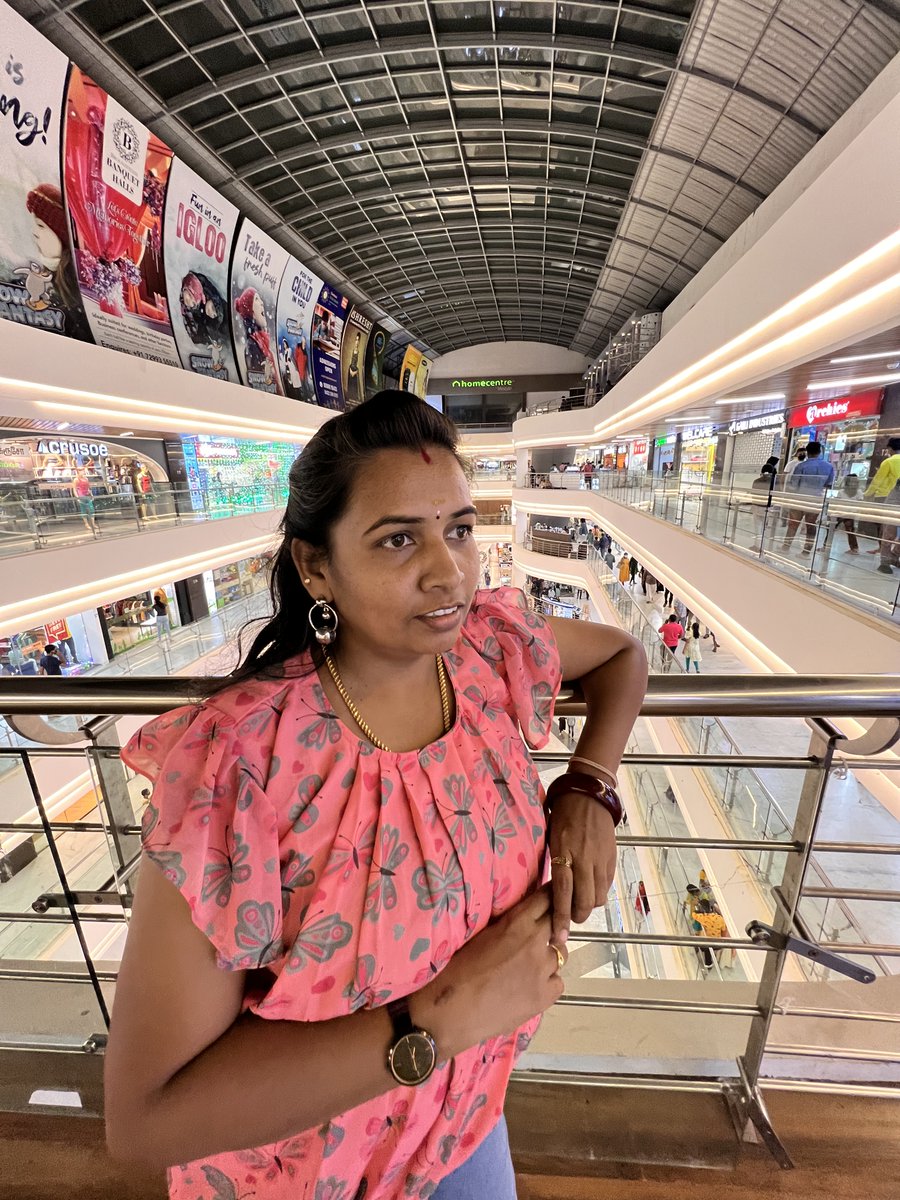 Mrs.Abi tweet media