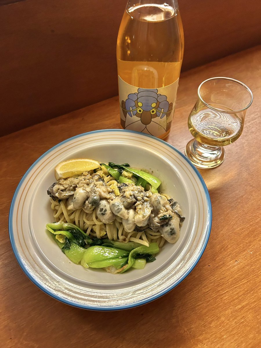 오픈 전 한접시 후룹후룹🦪🥂😋