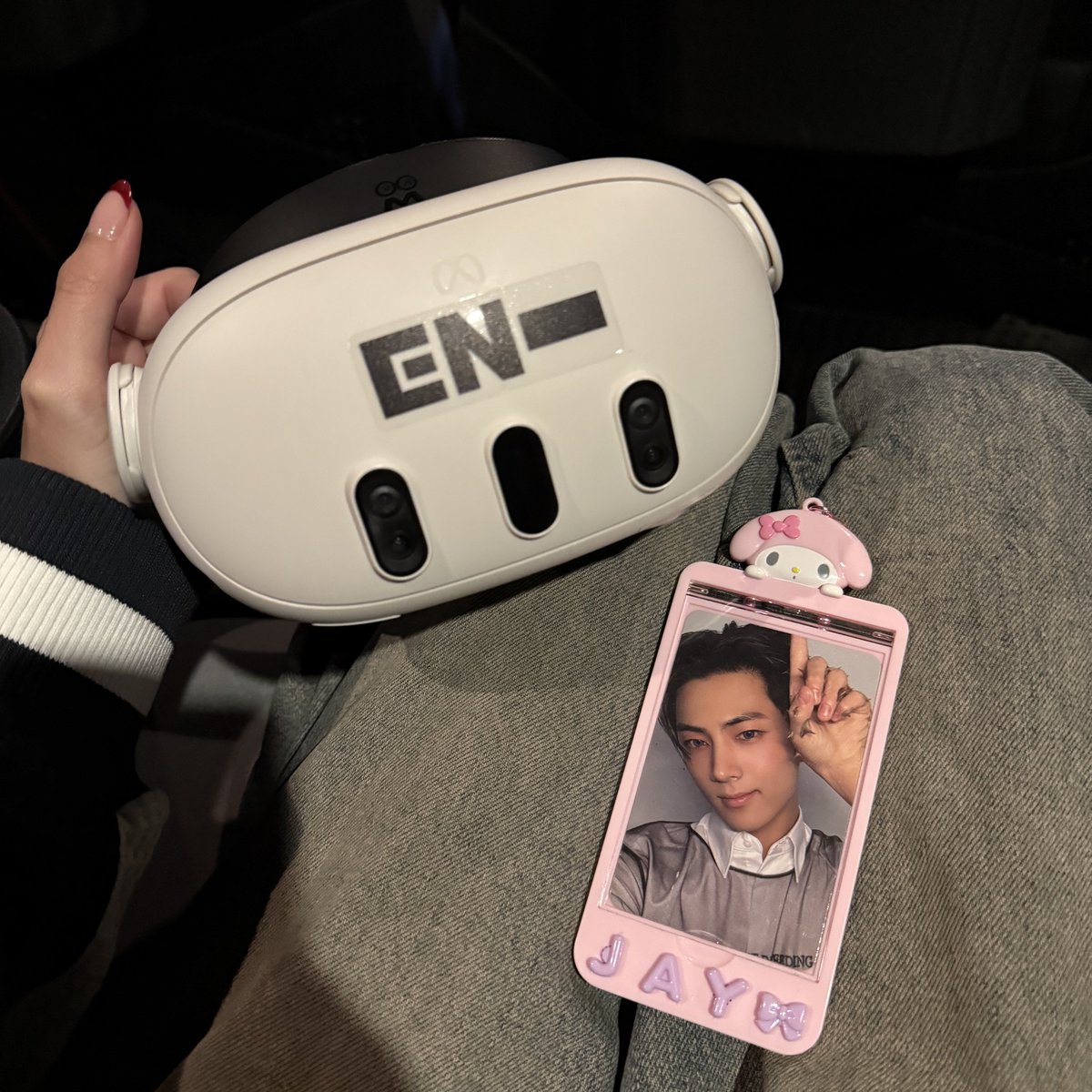 why no one told me klo vr concert enha sebagus itu like i just saw the best daydream performance ever exist